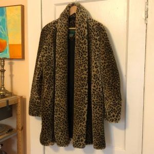 Leopard-print faux fur coat, size S-M